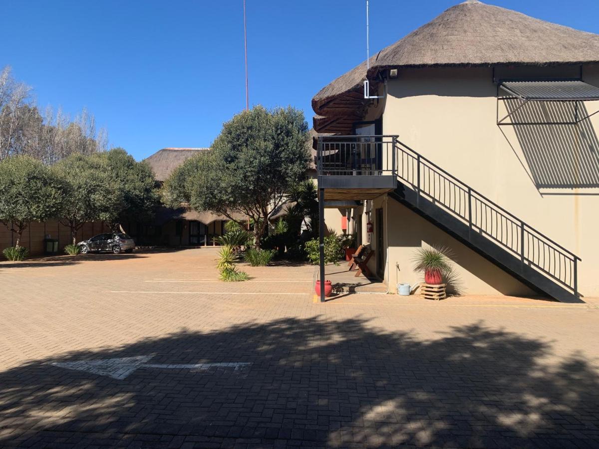 Monte Christo Country Lodge Bloemfontein Exterior foto